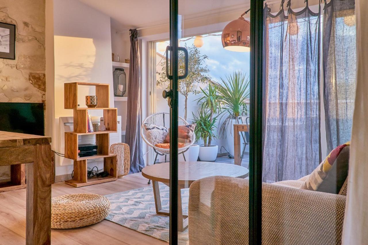 Truchet Penthouse Apartment Arles Bagian luar foto