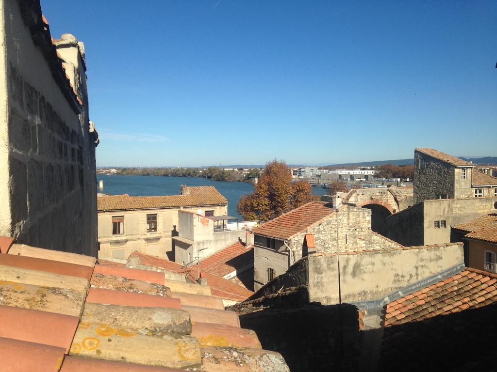 Truchet Penthouse Apartment Arles Bagian luar foto