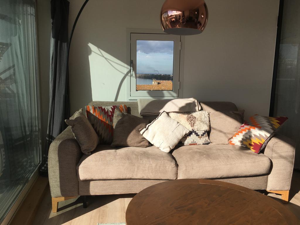 Truchet Penthouse Apartment Arles Bagian luar foto